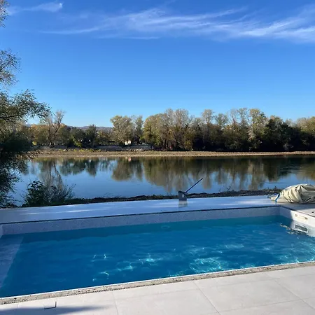 Vikendica Drina Hill Sa Bazenom Ferienhaus